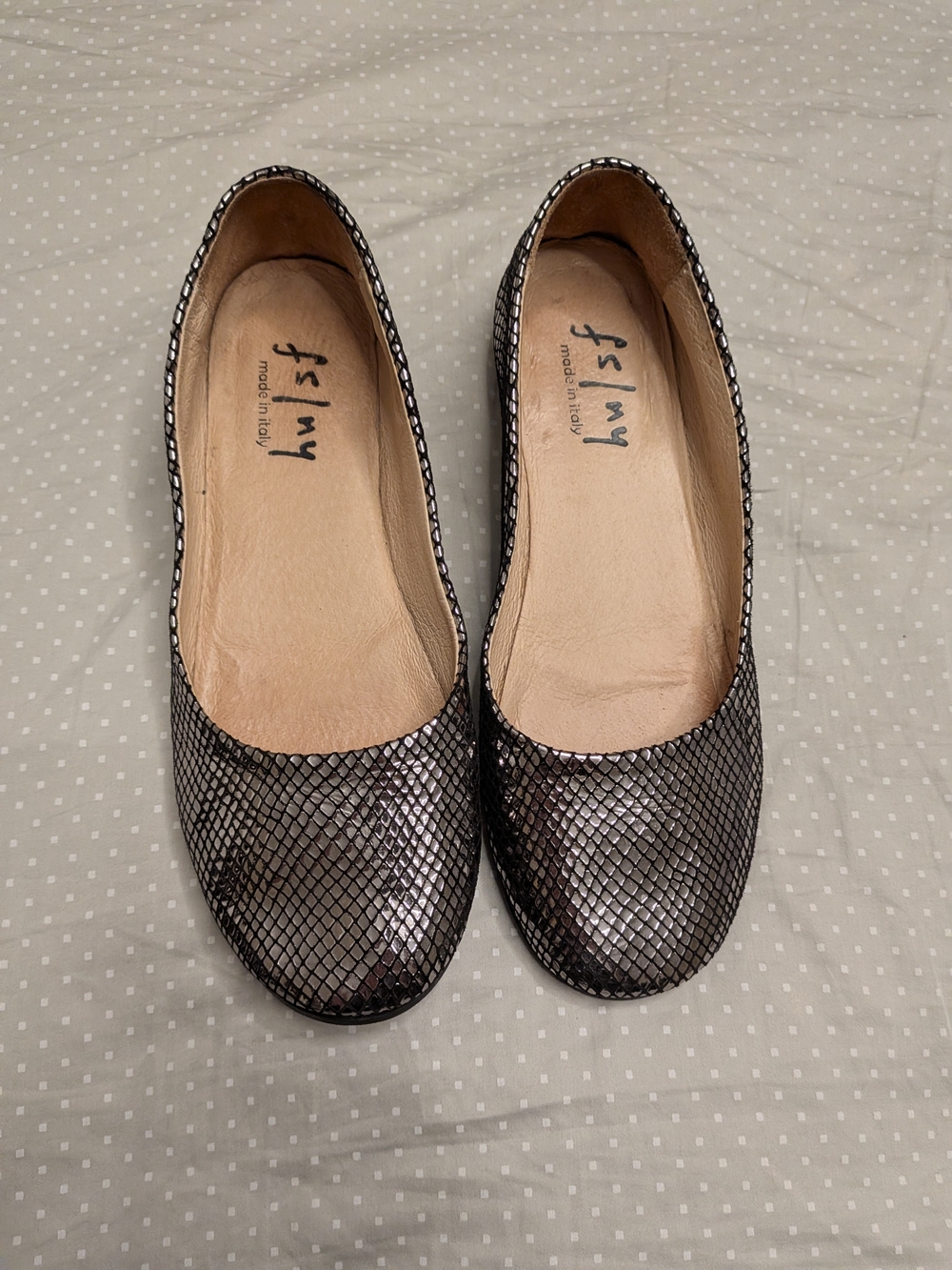 French Sole Metallic Snake-Print Ballet Flats in Gunmetal Black